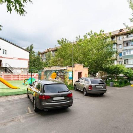Затишна 2К Квартира З Усім Необхідним Для Життя Поряд З Метро Дарниця Kyiv Exterior foto